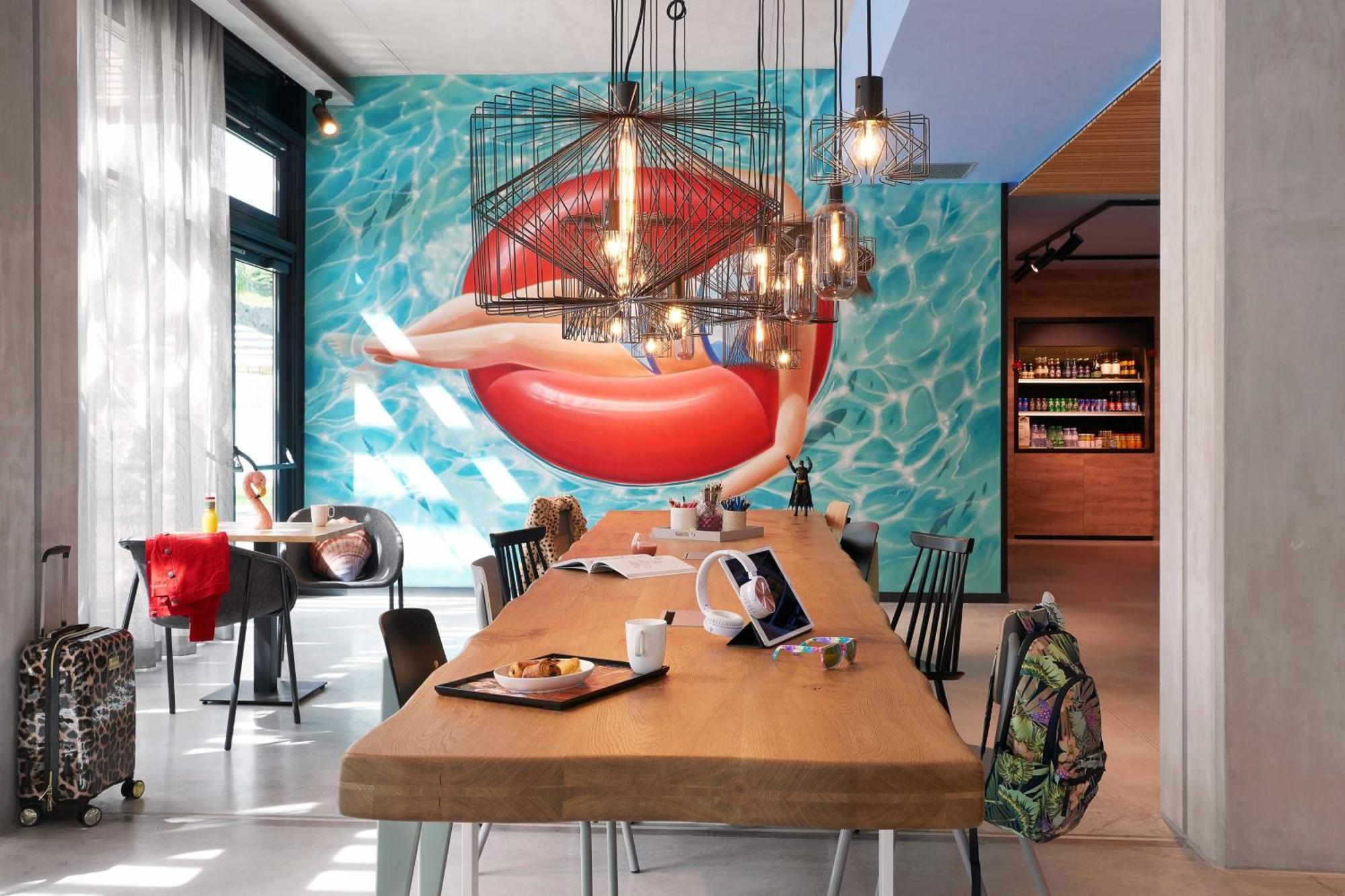 Hotel Moxy Sophia Antipolis 3*